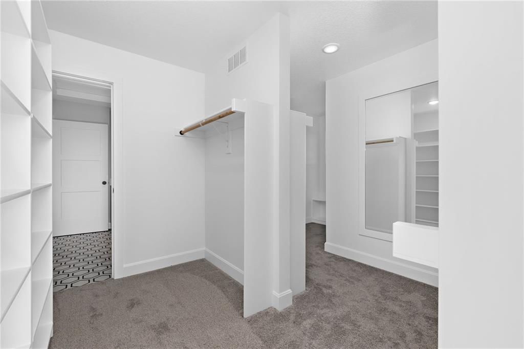 16875 Norton Street — photo 44