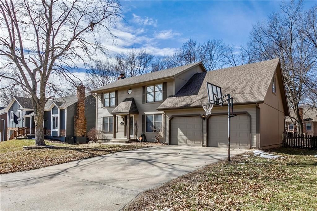 410 NE Adams Drive — photo 3