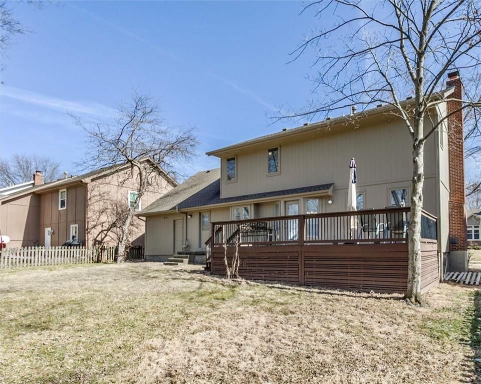 410 NE Adams Drive — photo 27