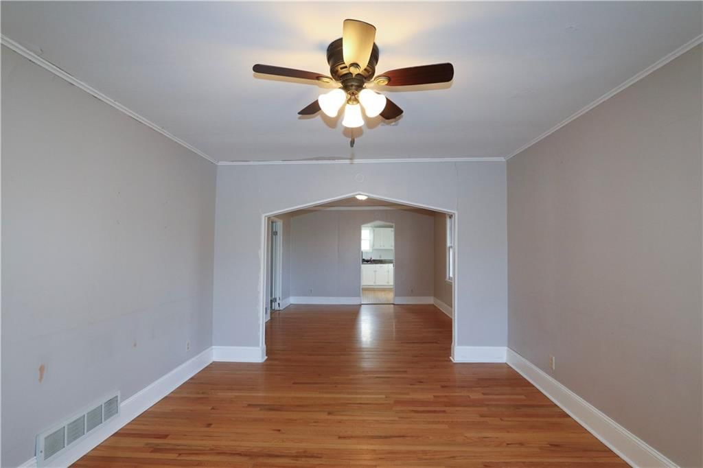 1011 S 10th Street — photo 2