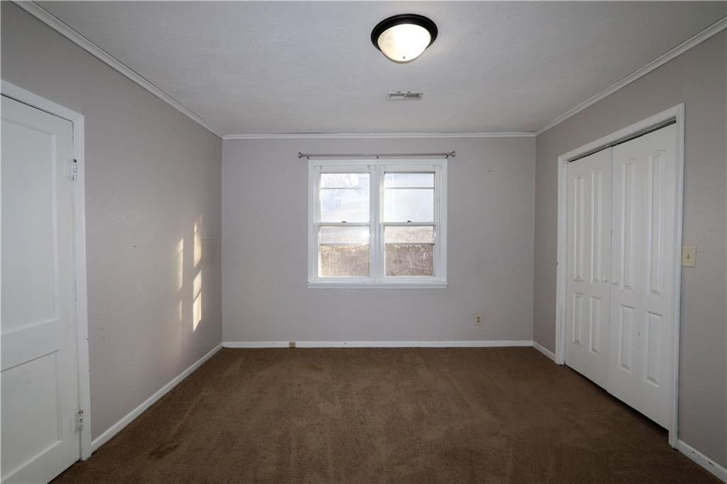 1011 S 10th Street — photo 12