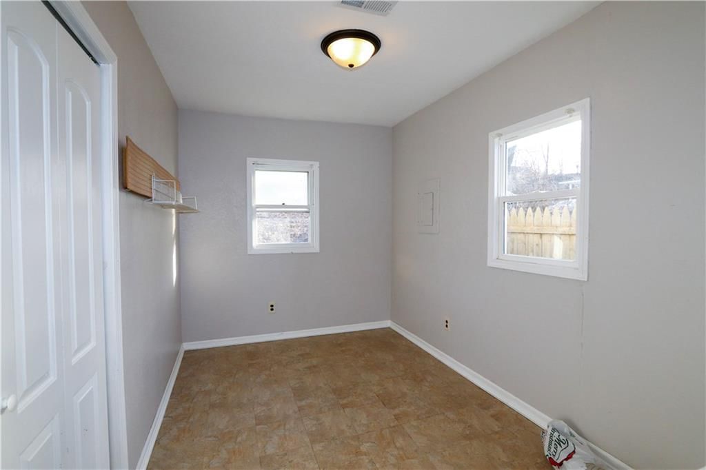 1011 S 10th Street — photo 10