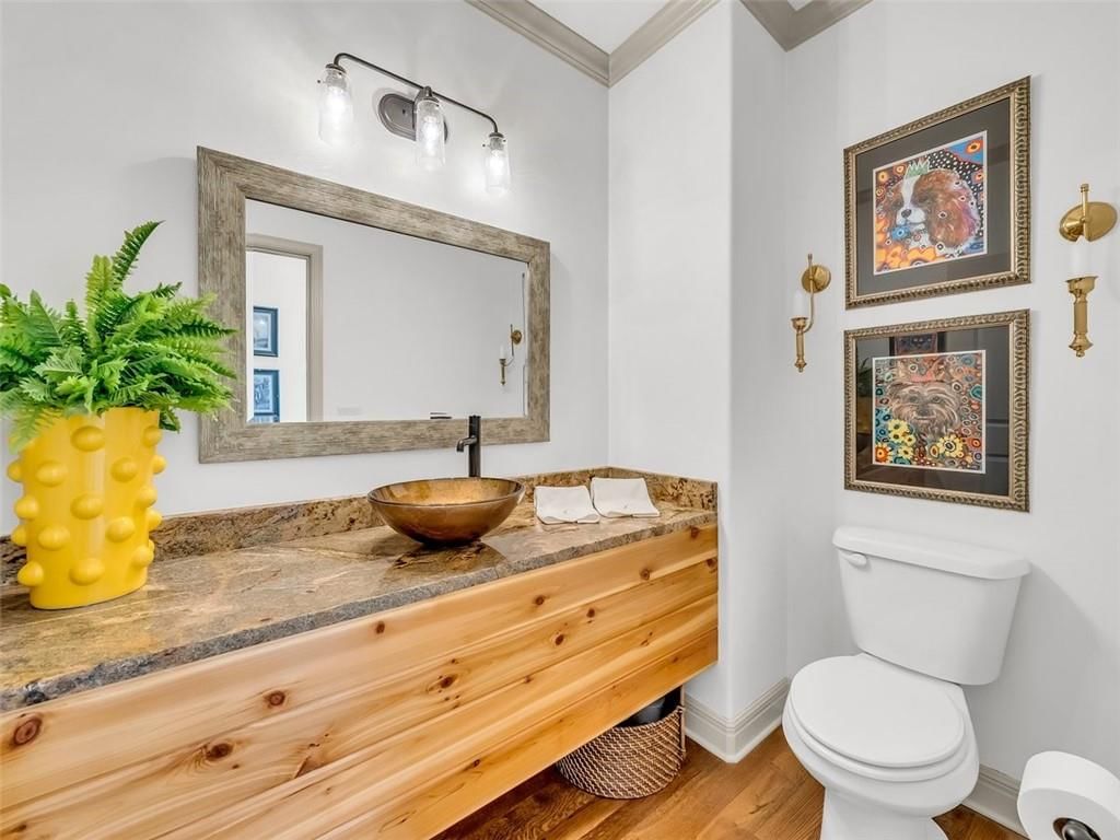 7901 N Shoal Creek Valley Drive — photo 15
