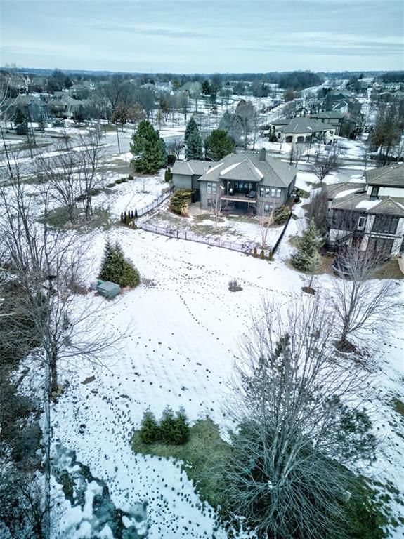 7901 N Shoal Creek Valley Drive — photo 35