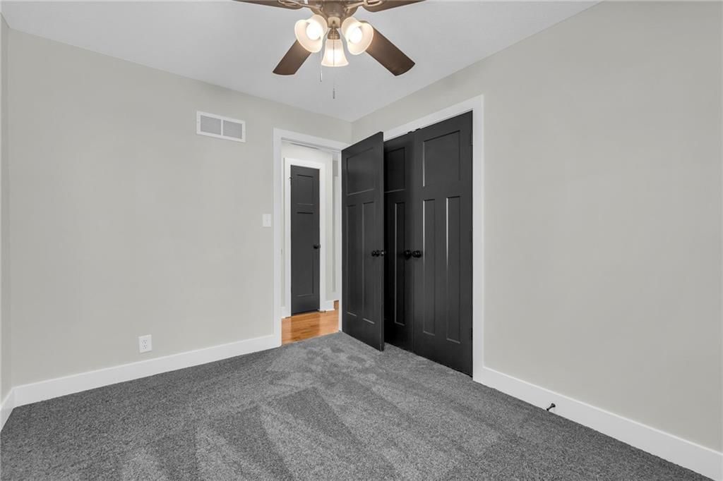 2904 N 154th Terrace — photo 18