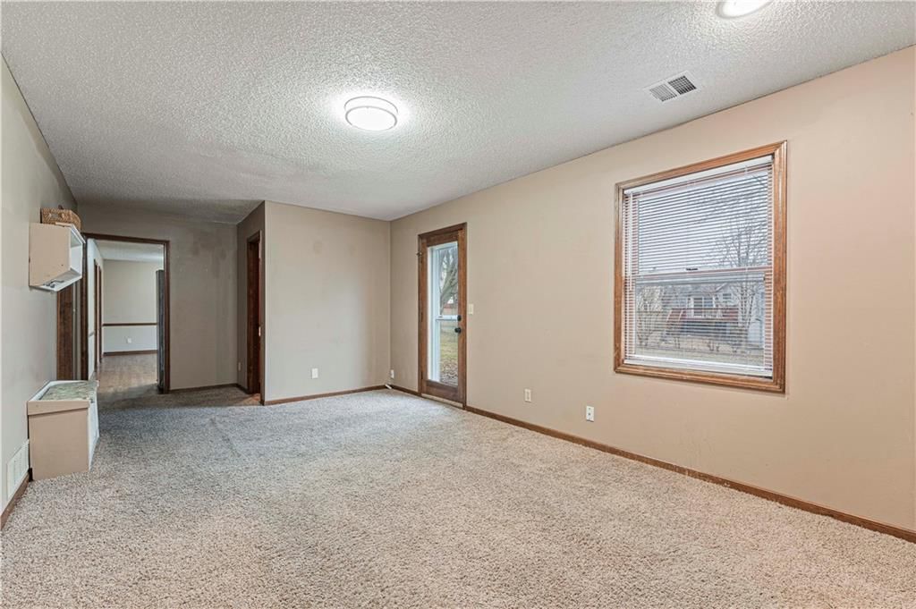 6824 WILLIS Drive — photo 13