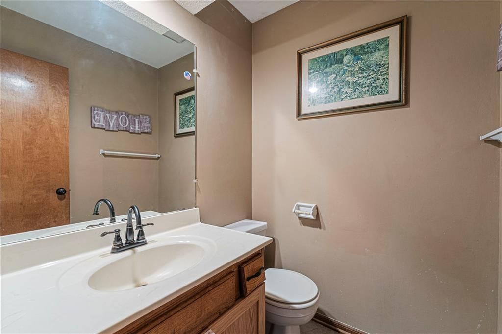 6824 WILLIS Drive — photo 14