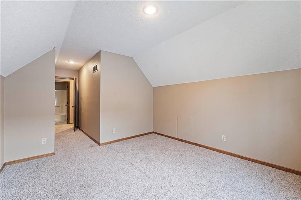 6824 WILLIS Drive — photo 19