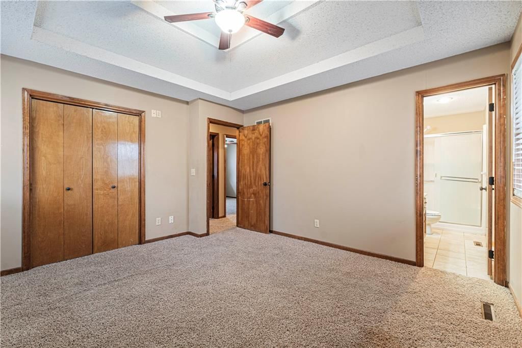 6824 WILLIS Drive — photo 27