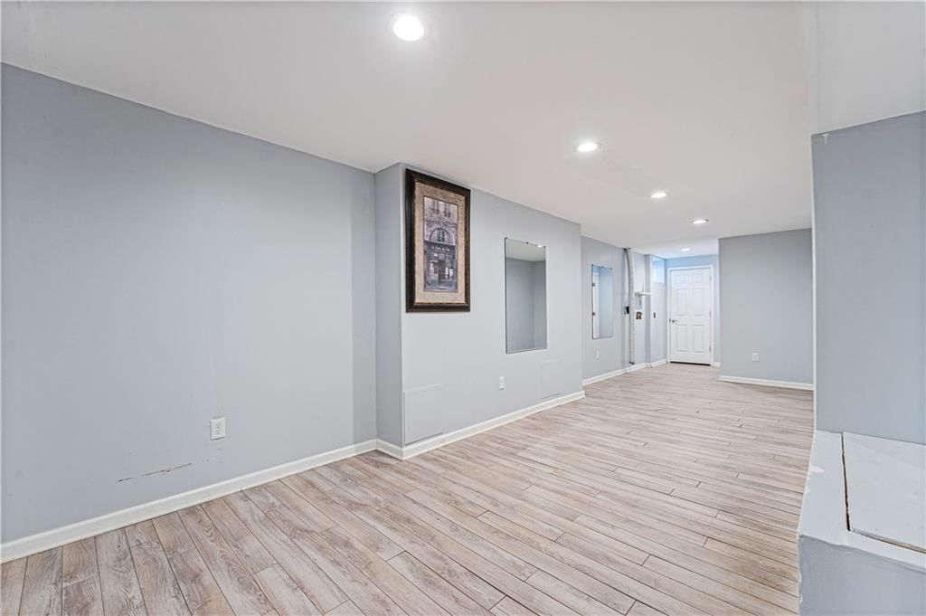 6824 WILLIS Drive — photo 31