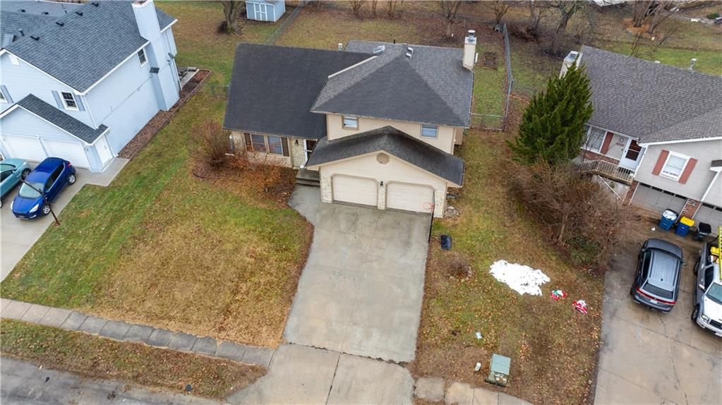 6824 WILLIS Drive — photo 45
