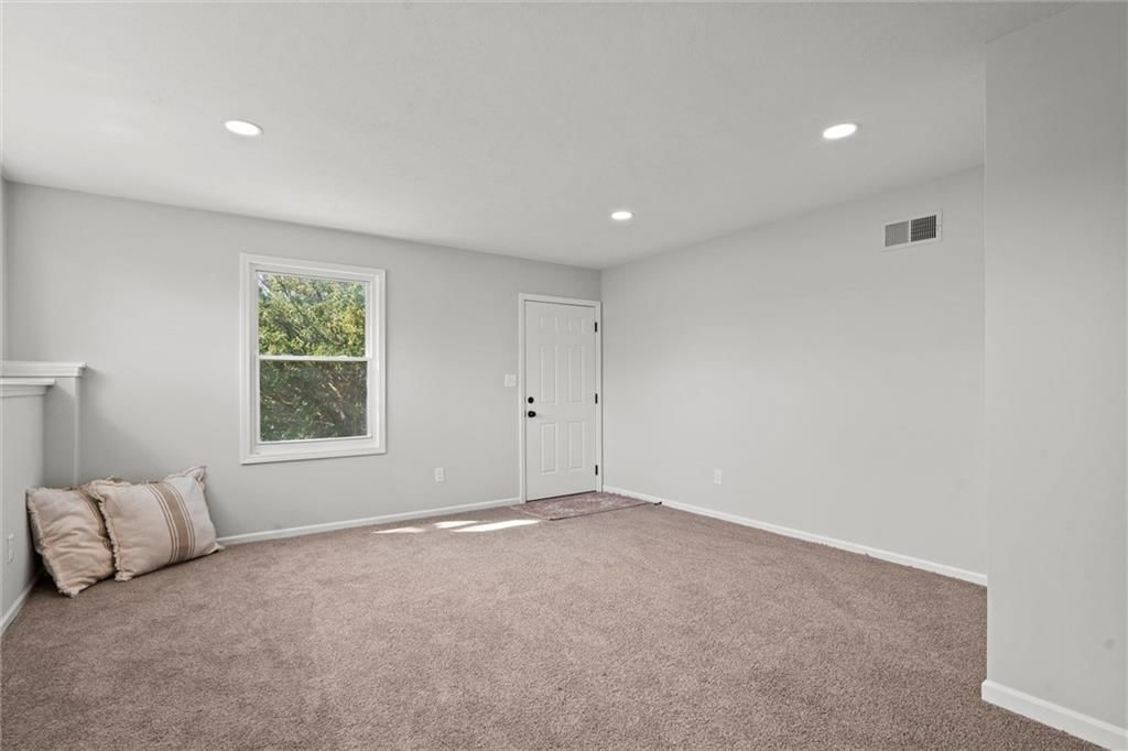 7800 Kansas Avenue — photo 24