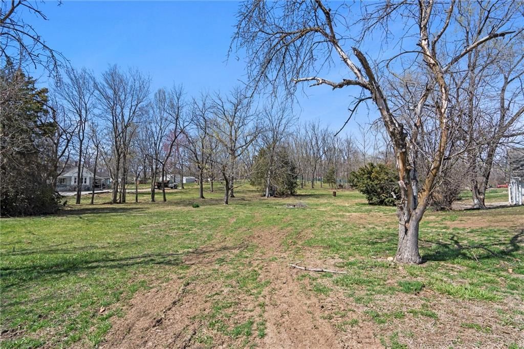 7800 Kansas Avenue — photo 32