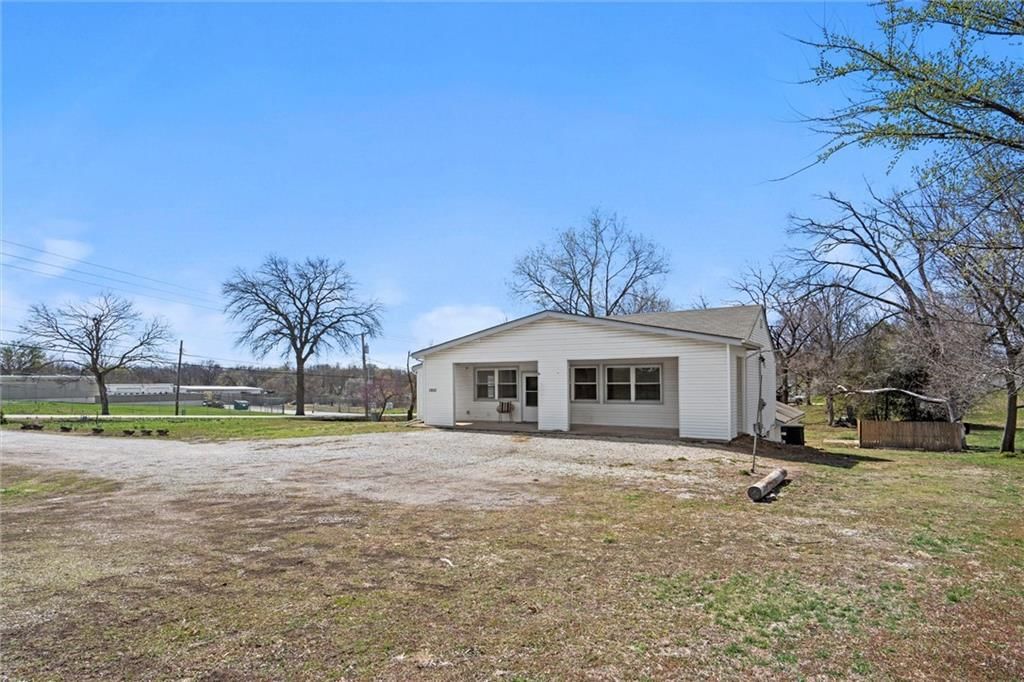 7800 Kansas Avenue — photo 34