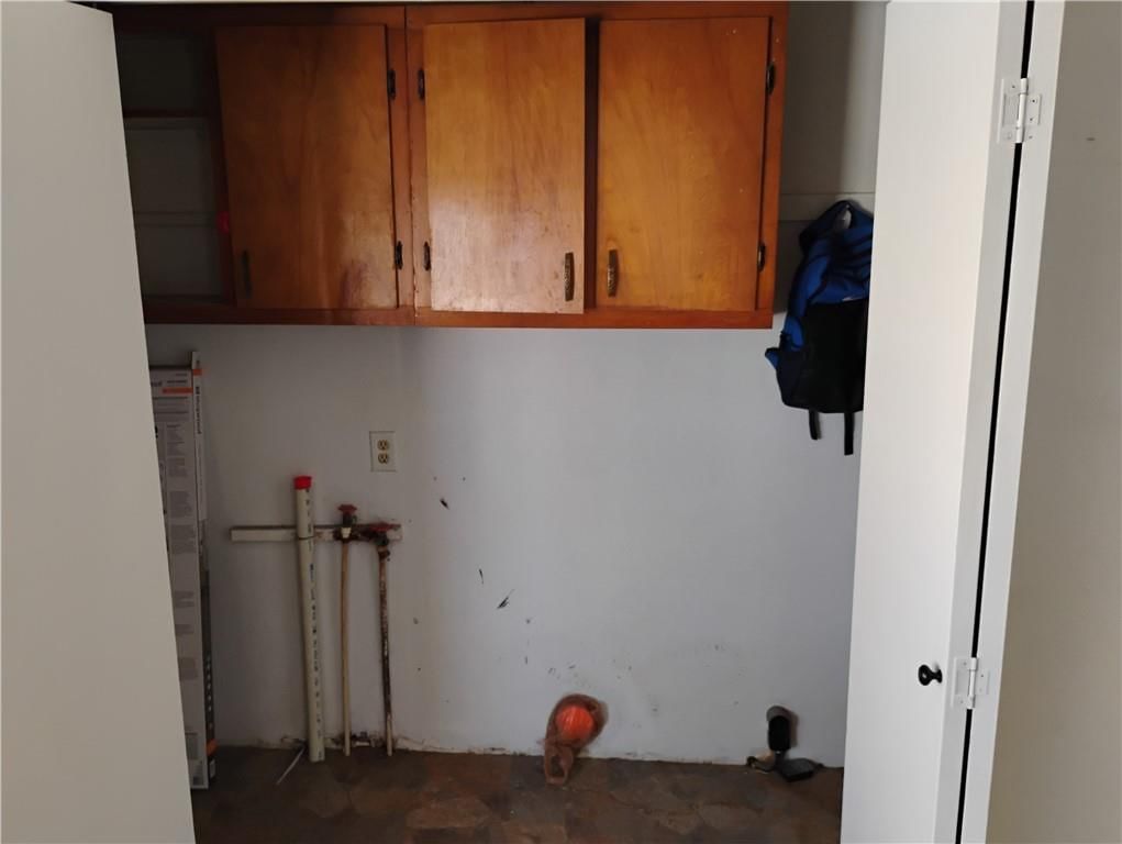122 W Perry Street — photo 21