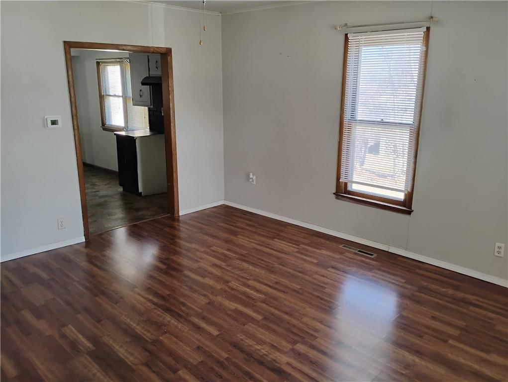 122 W Perry Street — photo 9
