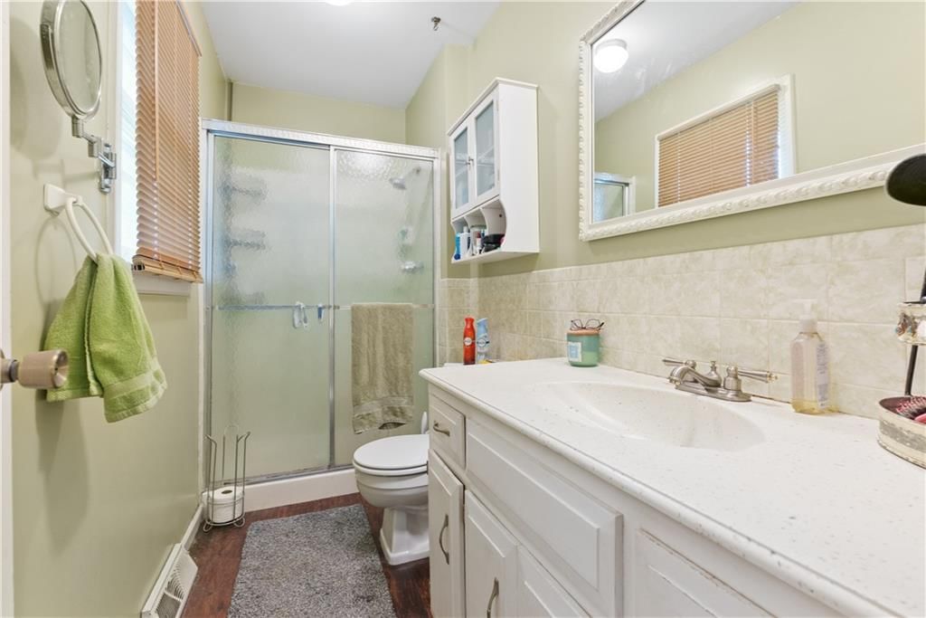 2520 S Whitney Avenue — photo 15