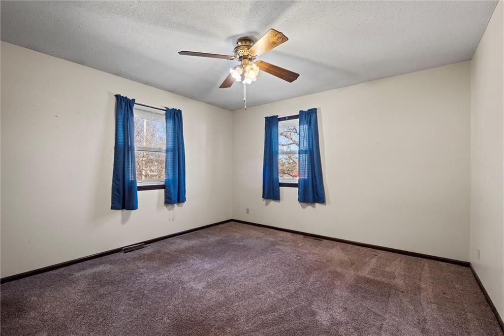 200 W Cynthia Street — photo 13