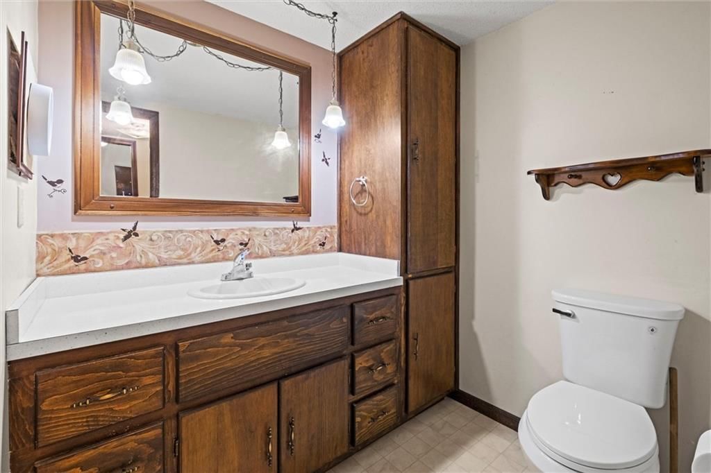 200 W Cynthia Street — photo 10