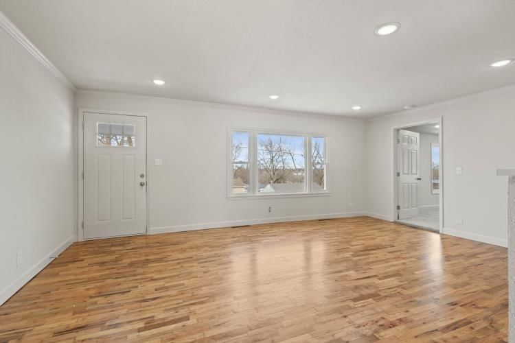 4029 Ruby Avenue — photo 5
