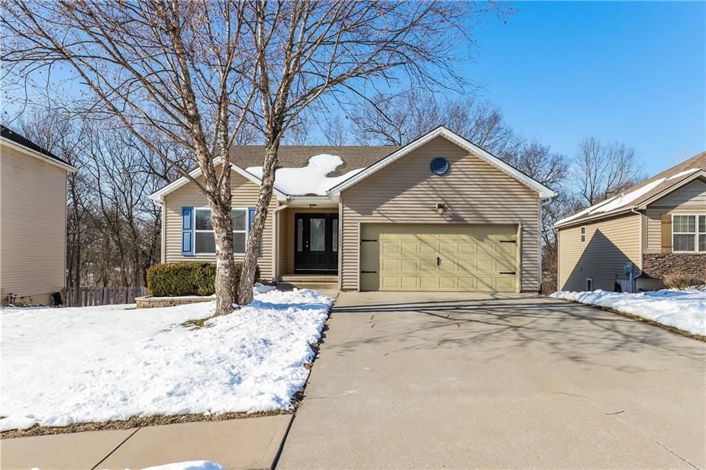 12322 N Wayne Avenue, Kansas City, MO
