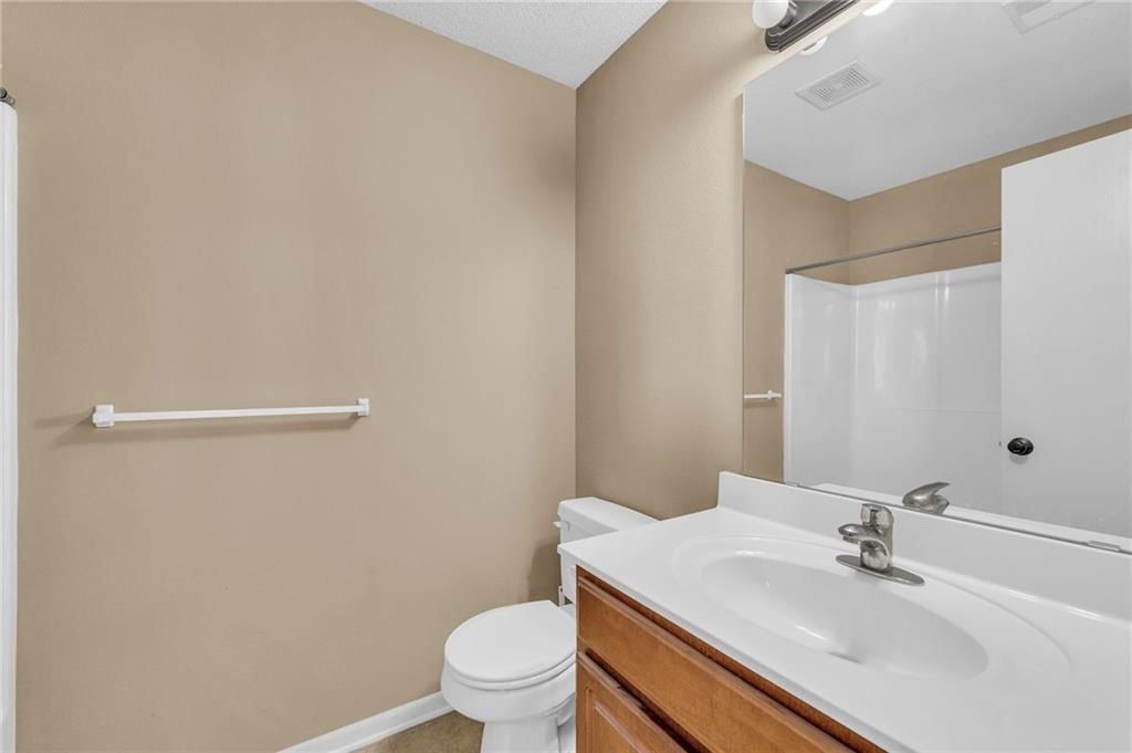 9829 N Lewis Avenue — photo 13