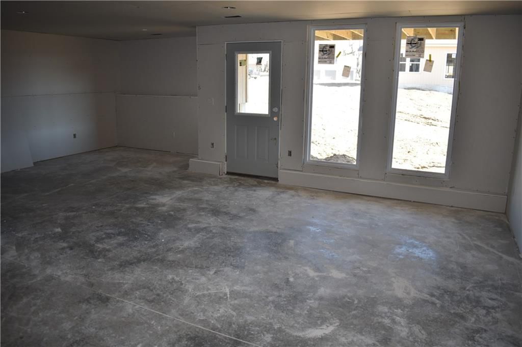 1103 Halle Drive — photo 26