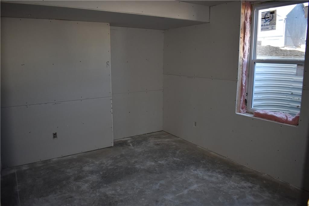 1103 Halle Drive — photo 27