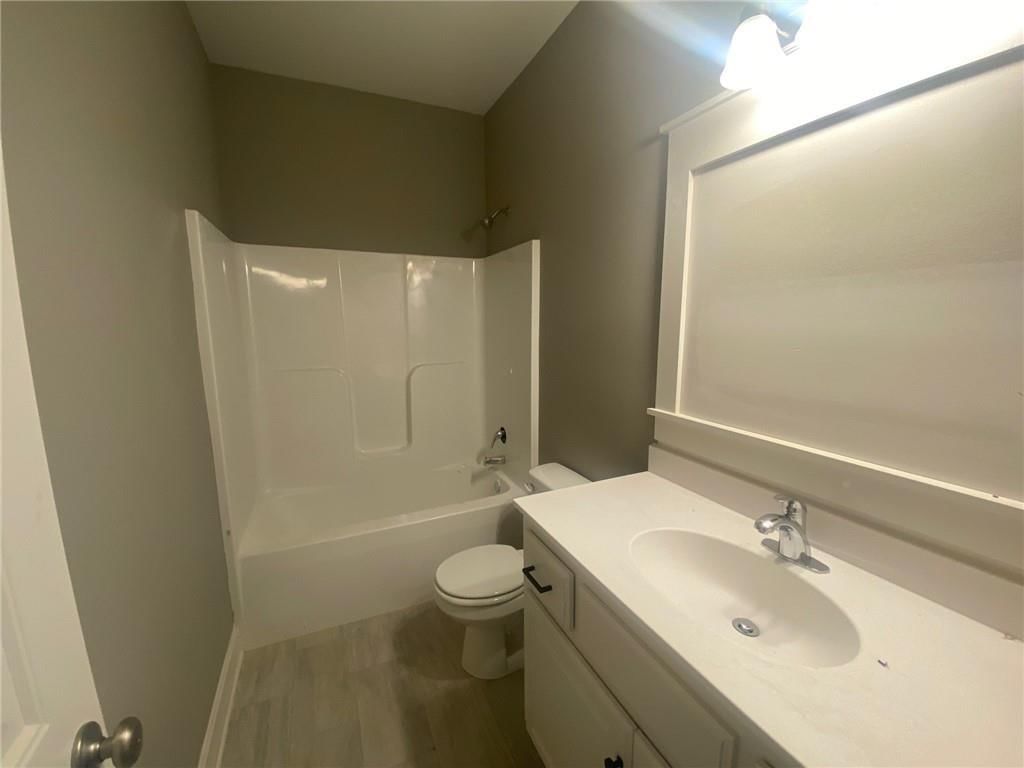 1103 Halle Drive — photo 10