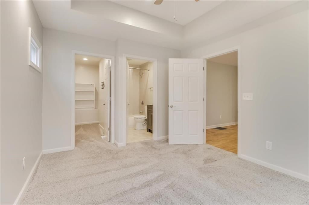 520 E Walnut Street — photo 10