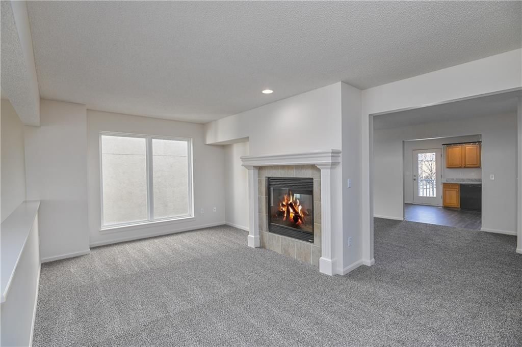 252 N Hedge Lane — photo 11