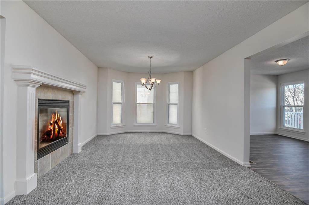 252 N Hedge Lane — photo 13