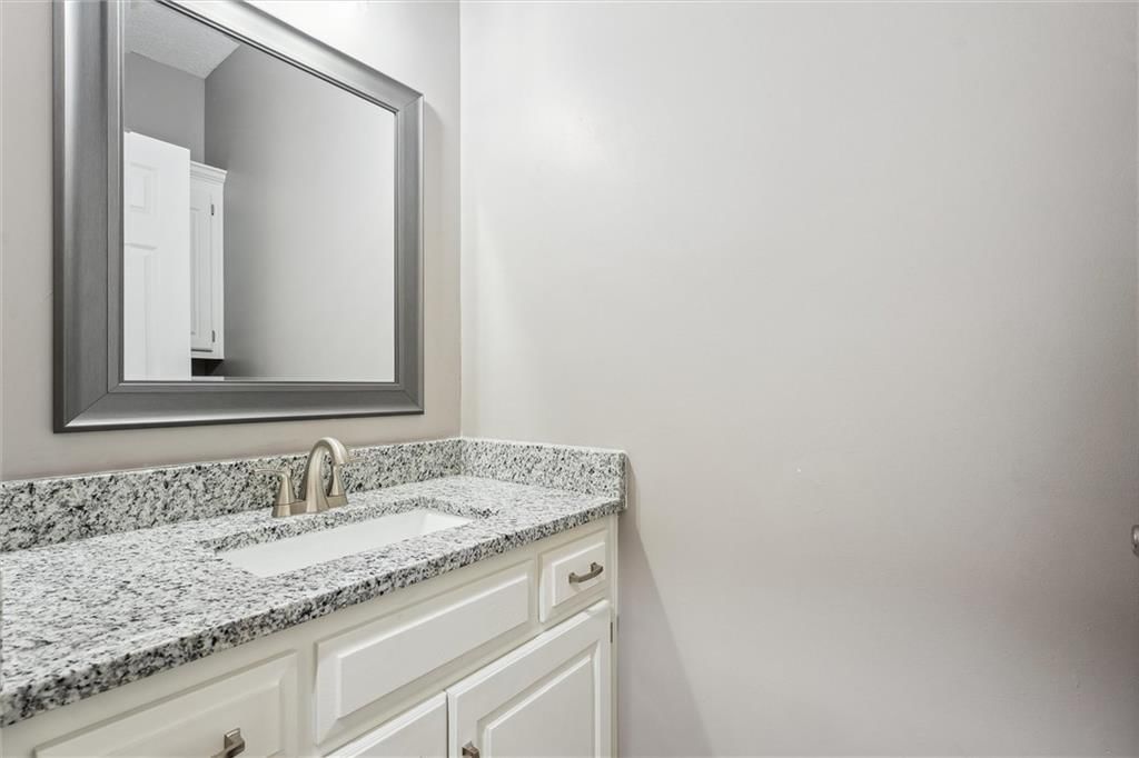 4749 SW Gull Point Drive — photo 23