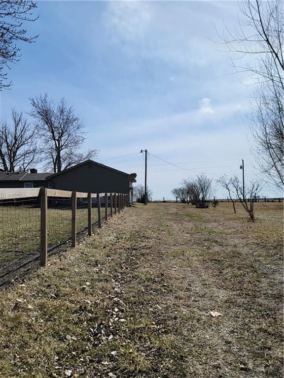 9761 Mount Tabor Road — photo 4