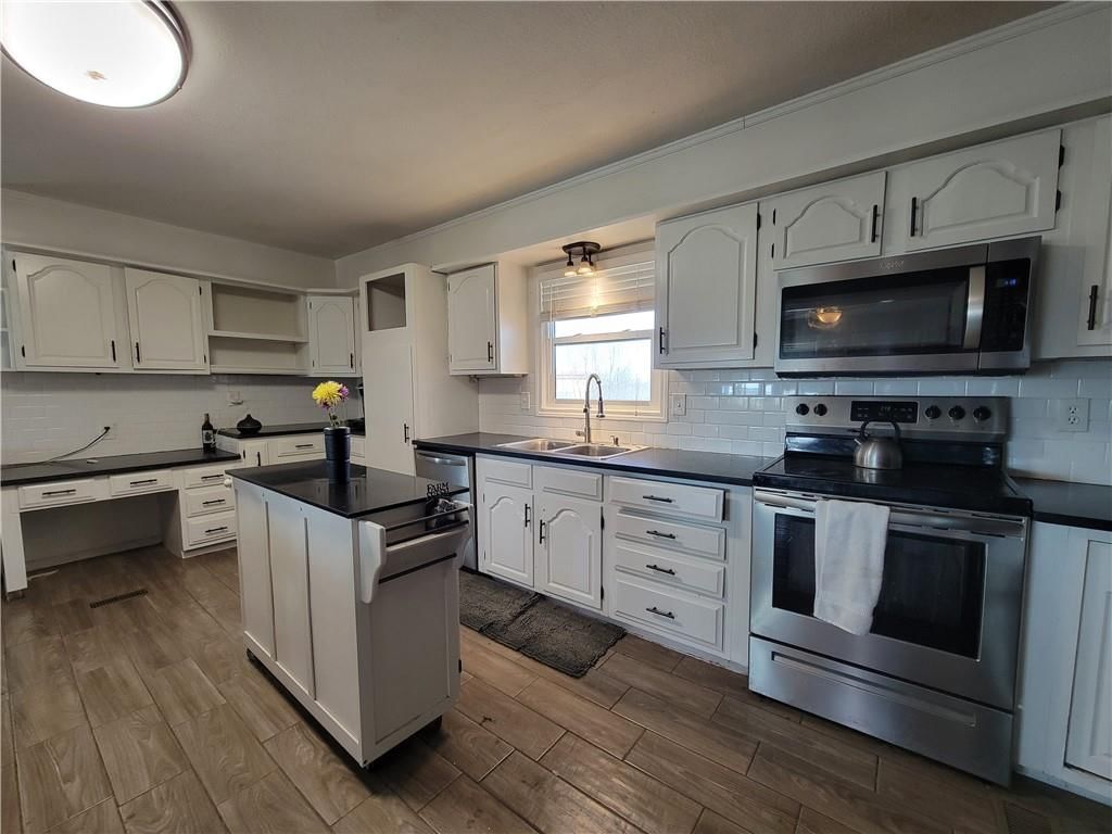 9761 Mount Tabor Road — photo 6