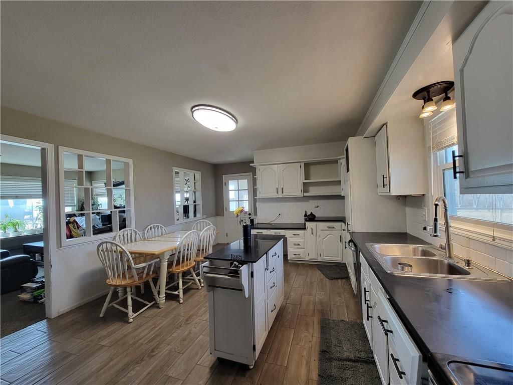9761 Mount Tabor Road — photo 7