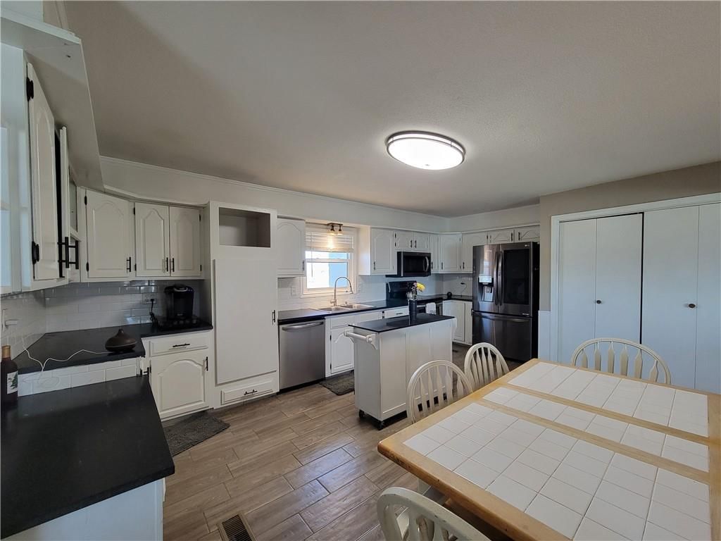 9761 Mount Tabor Road — photo 8