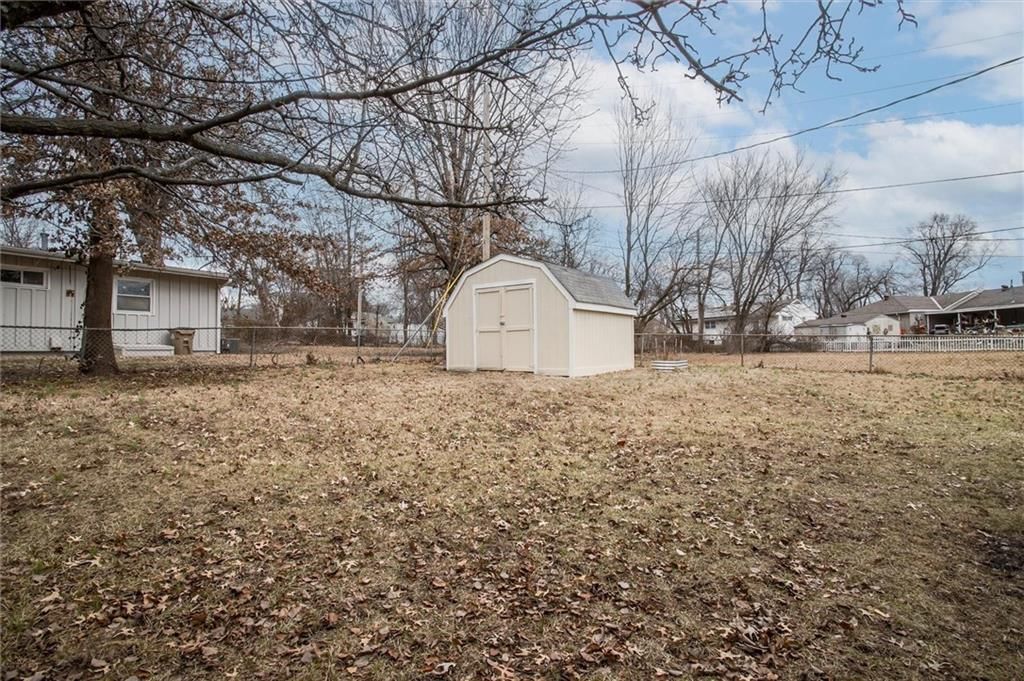 204 Brookview Drive — photo 7