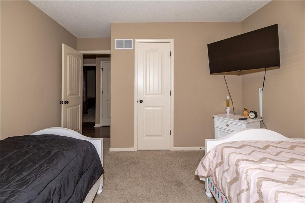 615 Berry Street — photo 21