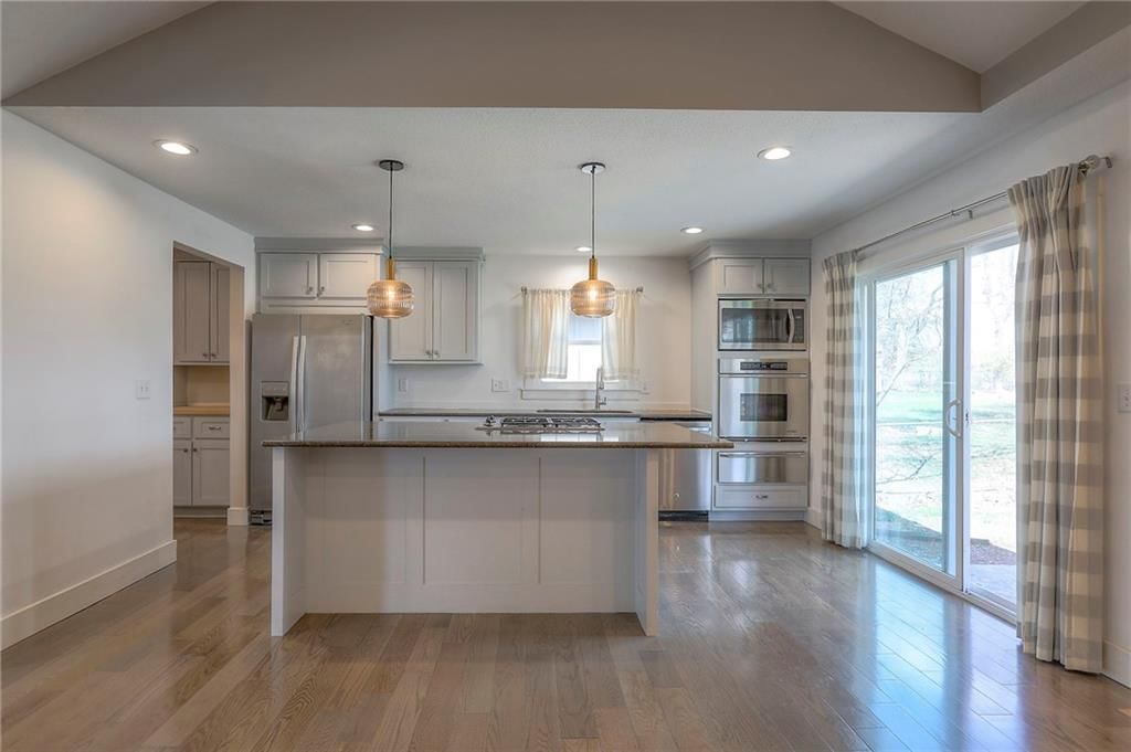 16407 Spring Valley Road — photo 11