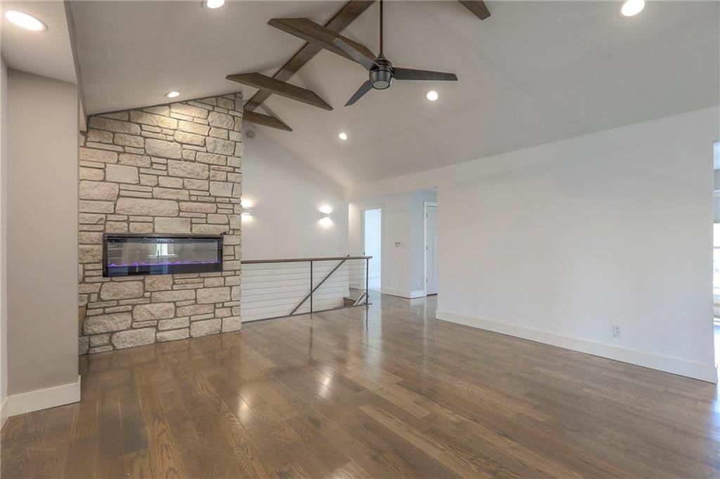 16407 Spring Valley Road — photo 18