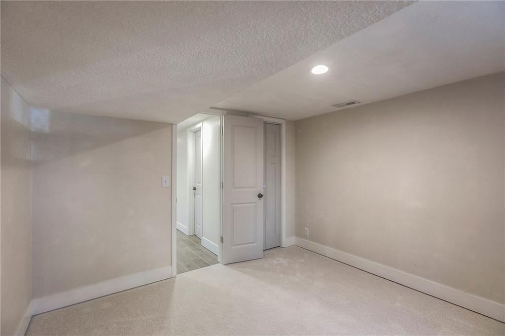 16407 Spring Valley Road — photo 28