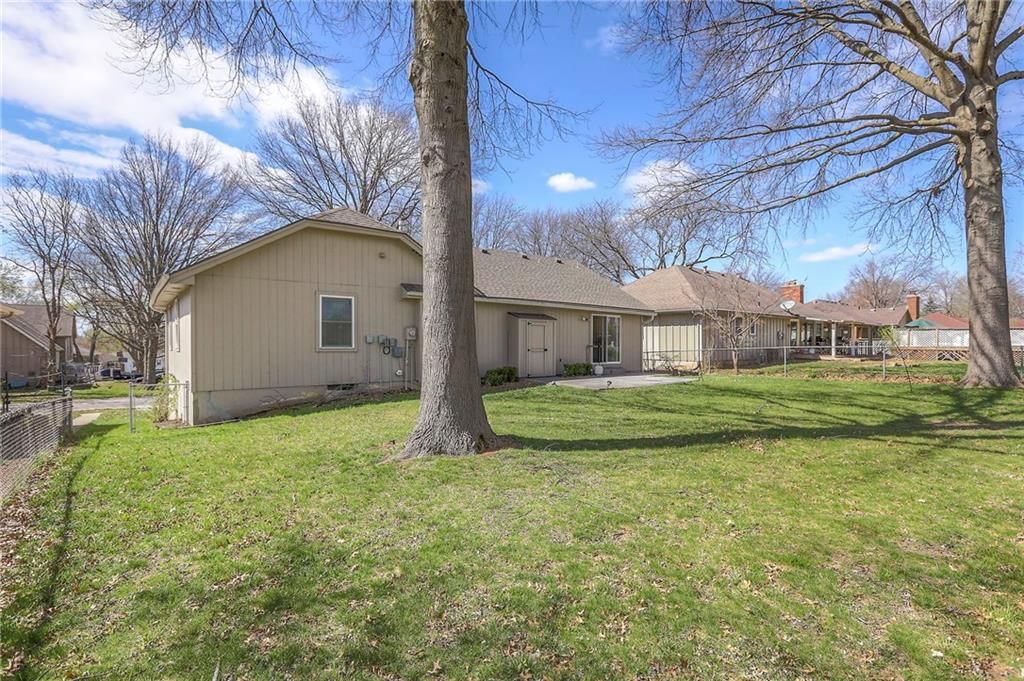 16407 Spring Valley Road — photo 32