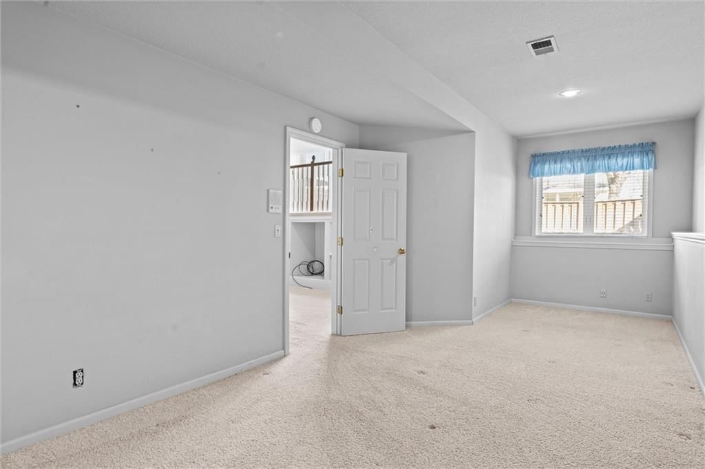 7916 W 118th Terrace — photo 26
