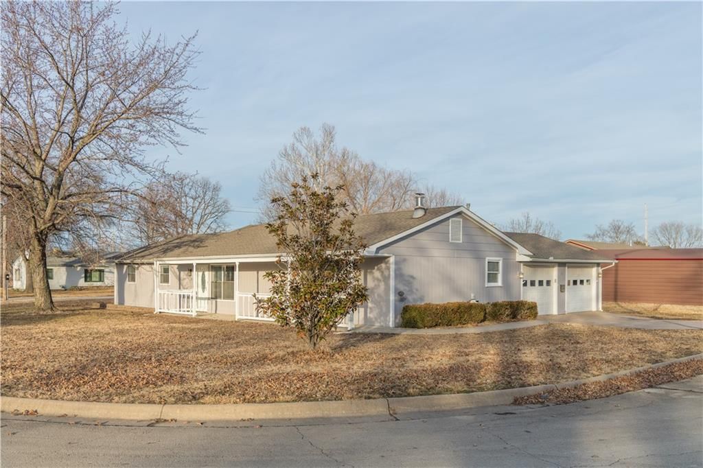 48 Century Parkway — photo 30