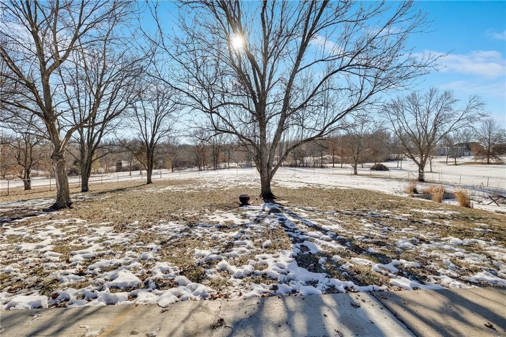 32103 E Ryan Road — photo 3