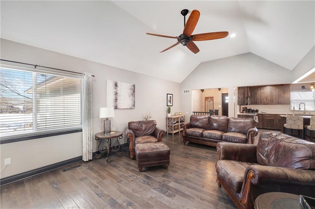32103 E Ryan Road — photo 9