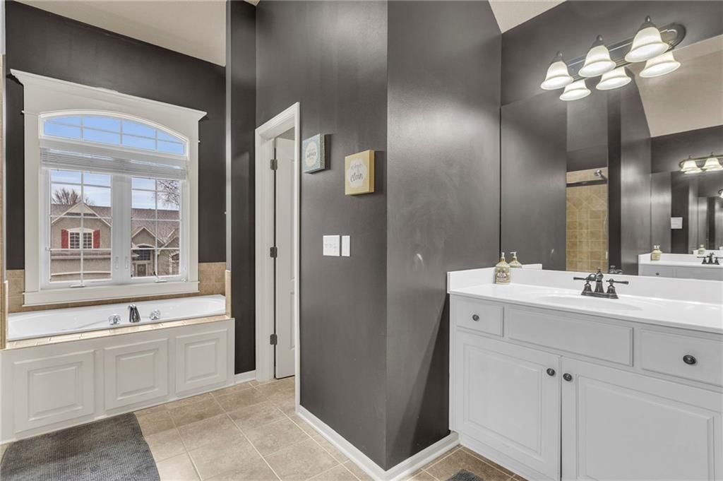 24507 W 91ST Terrace — photo 19