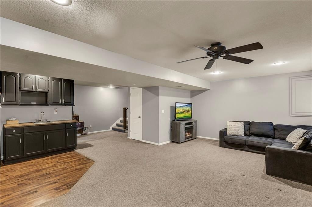 24507 W 91ST Terrace — photo 30