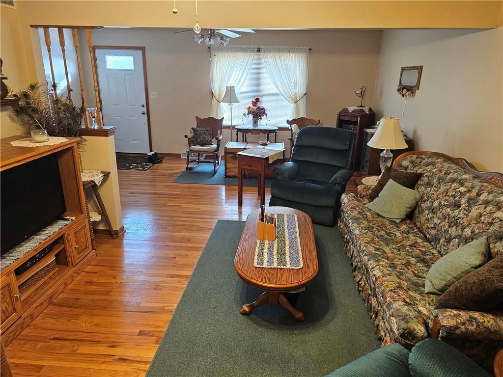 612 W 30th Street — photo 9